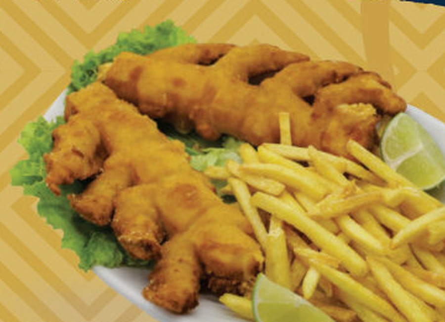 Camarão à grega com fritas